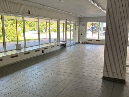 Laden zur Miete 2.200 € 160 m² Verkaufsfläche Betzingen Reutlingen / Betzingen 72770