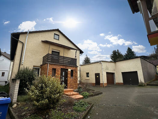 Mehrfamilienhaus zum Kauf 499.000 € 9 Zimmer 156 m² 944 m² Grundstück Kochendorf Bad Friedrichshall-Kochendorf 74177