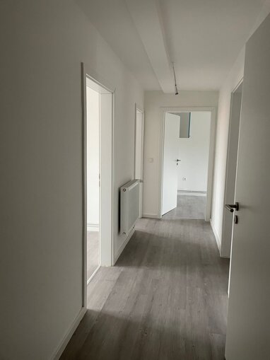 Wohnung zur Miete 425 € 2 Zimmer 65,2 m² 4. Geschoss Geestendorf Bremerhaven 27570