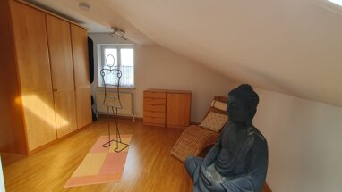 Wohnung zur Miete 750 € 3 Zimmer 97 m² Alteglofsheim 93087