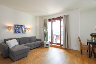 Wohnung zur Miete Wohnen auf Zeit 2.200 € 2 Zimmer 60 m² frei ab 01.10.2024 Mitte Berlin 10117