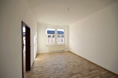 Wohnung zur Miete 430 € 3 Zimmer 75,4 m² 2. Geschoss Alexander-Puschkin-Platz 11 Innenstadt Riesa 01587