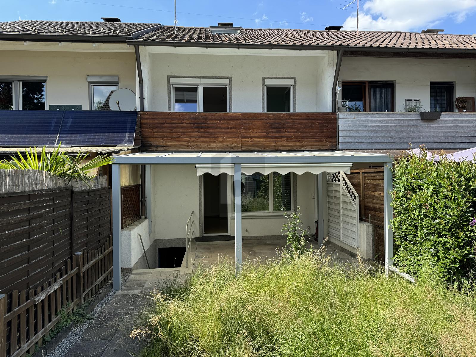 Reihenmittelhaus zum Kauf 339.000 € 5 Zimmer 97 m²<br/>Wohnfläche 121 m²<br/>Grundstück Rheinfelden Rheinfelden 79618