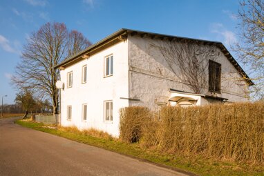 Einfamilienhaus zum Kauf 200.000 € 6 Zimmer 180 m² 2.300 m² Grundstück Lalendorf Lalendorf 18279