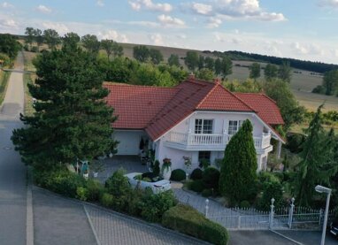 Einfamilienhaus zum Kauf Provisionsfrei 650.000 € 6,5 Zimmer 200 m² 864 m² Grundstück Großheirath Großheirath 96269
