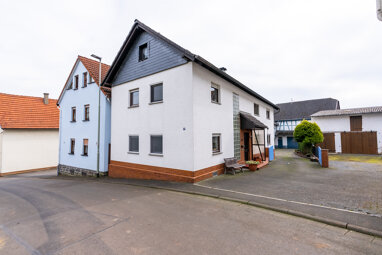 Einfamilienhaus zum Kauf 249.000 € 6 Zimmer 175 m² 1.315 m² Grundstück Villingen Hungen 35410
