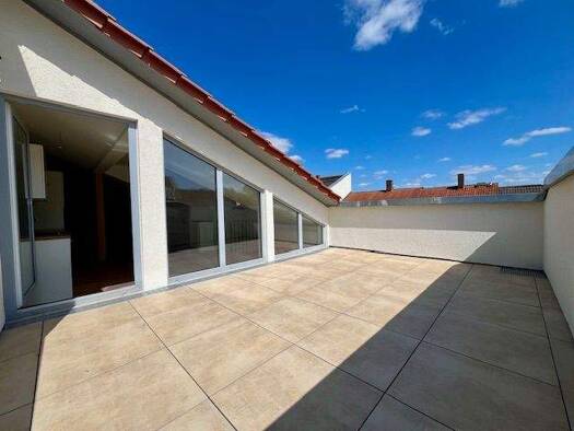 Maisonette zur Miete 1.349 € 3 Zimmer 108 m² 3. Geschoss frei ab 01.02.2026 Theaterstraße 28 Innenstadt Fürth 90762