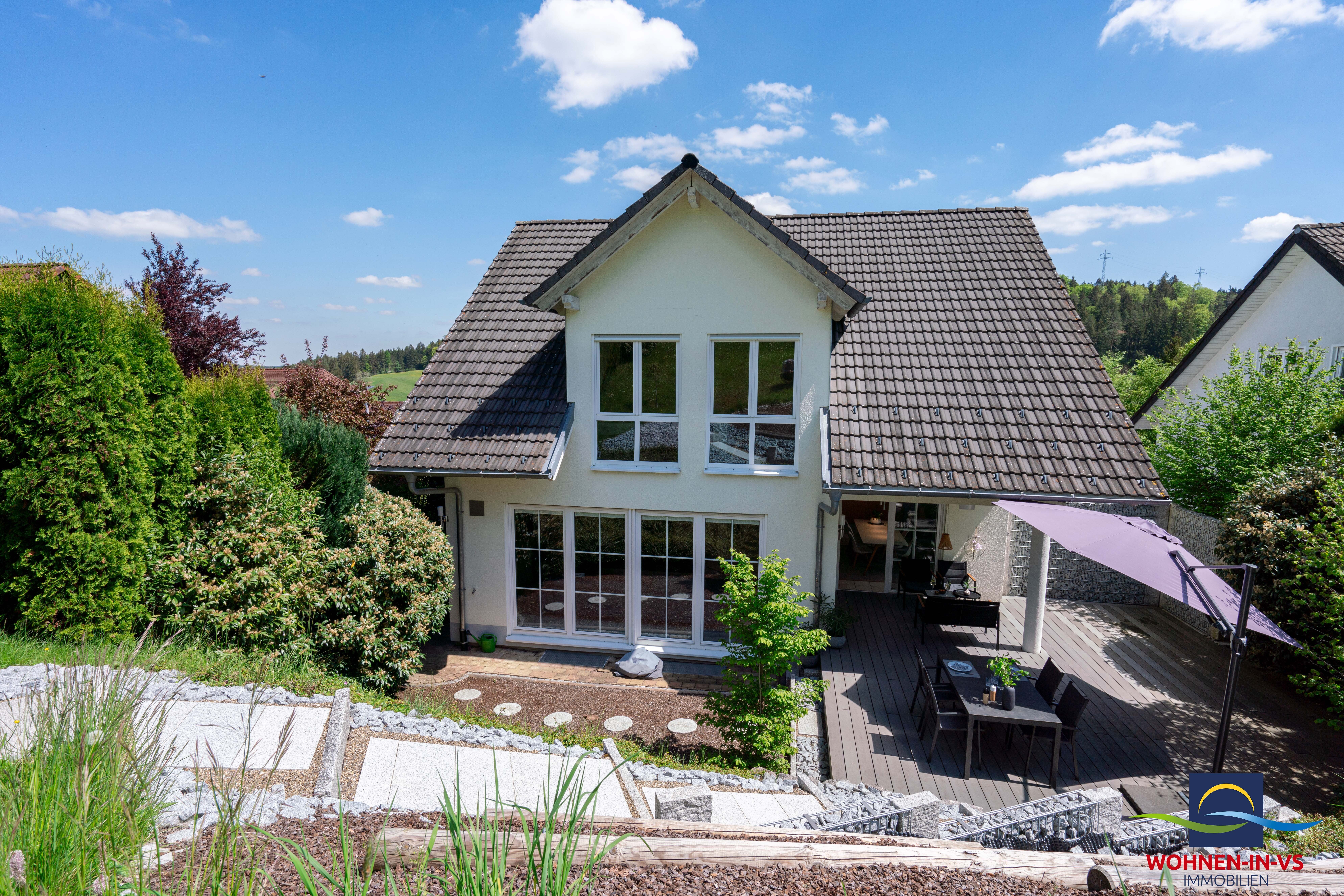 Haus zum Kauf 590.000 € 6 Zimmer 163,1 m²<br/>Wohnfläche 616 m²<br/>Grundstück Weilersbach Villingen-Schwenningen 78052