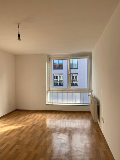 Apartment zur Miete 390 € 1 Zimmer 31,7 m² 1. Geschoss Dr.-Kurt-Schumacher-Straße 8 Altstadt / St. Lorenz Nürnberg 90402