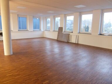 Bürofläche zur Miete 1.044 € 6 Zimmer 87 m² Bürofläche teilbar ab 80 m² Tegernheim 93105