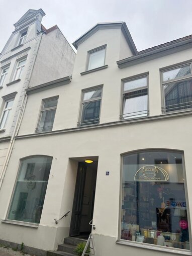Wohnung zur Miete 380 € 2,5 Zimmer 40 m² 2. Geschoss West / Burgwall Wismar 23966