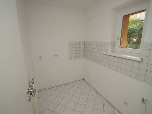 Wohnung zum Kauf provisionsfrei 68.900 € 1 Zimmer 28 m² 3. Geschoss Krämpfervorstadt Erfurt 99085