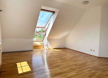 Wohnung zum Kauf 136.000 € 2 Zimmer 41,6 m² 3. Geschoss Windecken Nidderau 61130
