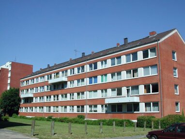 Wohnung zur Miete 650 € 2,5 Zimmer 70,4 m² 3. Geschoss Sandkrug 6 Gaarden - Ost Bezirk 2 Kiel 24143
