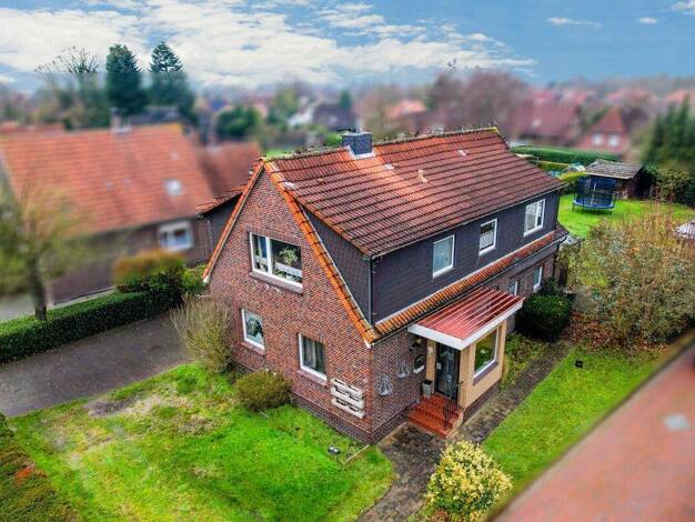 Mehrfamilienhaus zum Kauf 199.000 € 6 Zimmer 150 m² 926 m² Grundstück Ostiem Schortens 26419