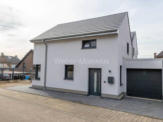 Mehrfamilienhaus zum Kauf 699.000 € 6 Zimmer 160 m² 480 m² Grundstück Bedburg 50181