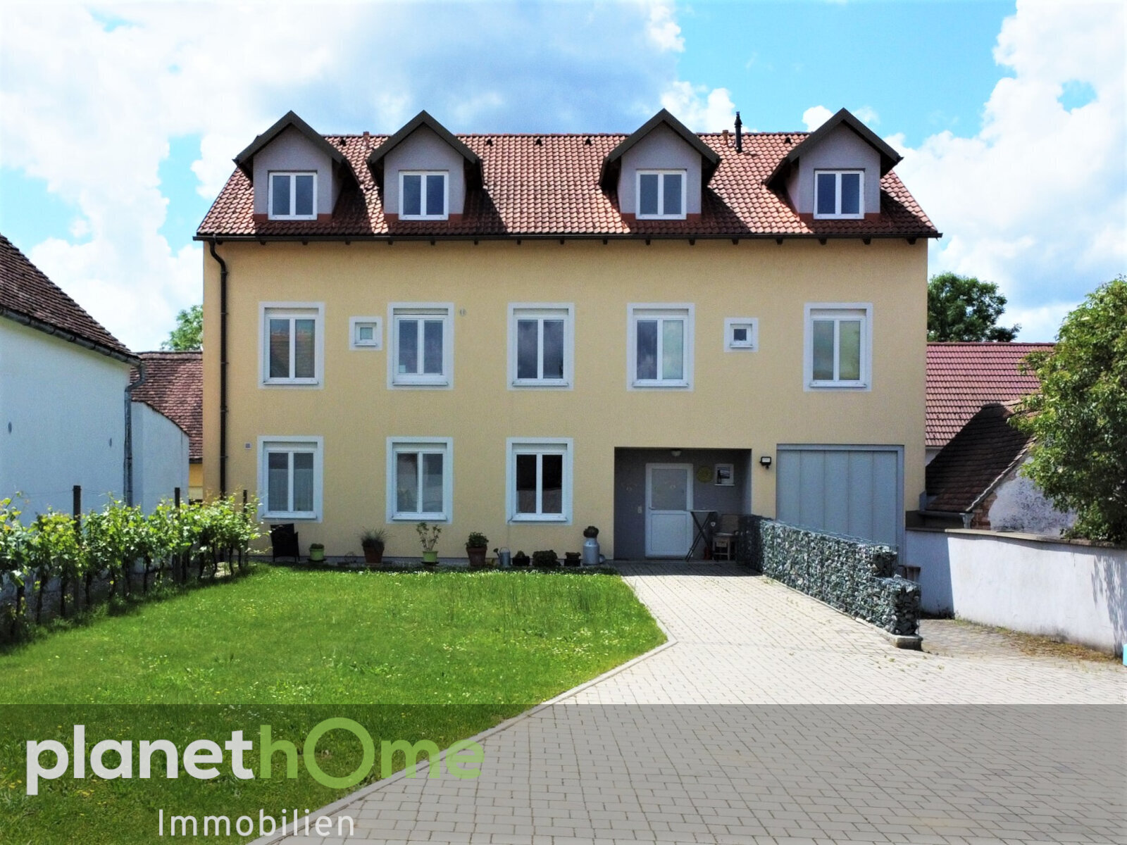 Villa zum Kauf 9 Zimmer 321,9 m²<br/>Wohnfläche 1.474 m²<br/>Grundstück Großpetersdorf 7503