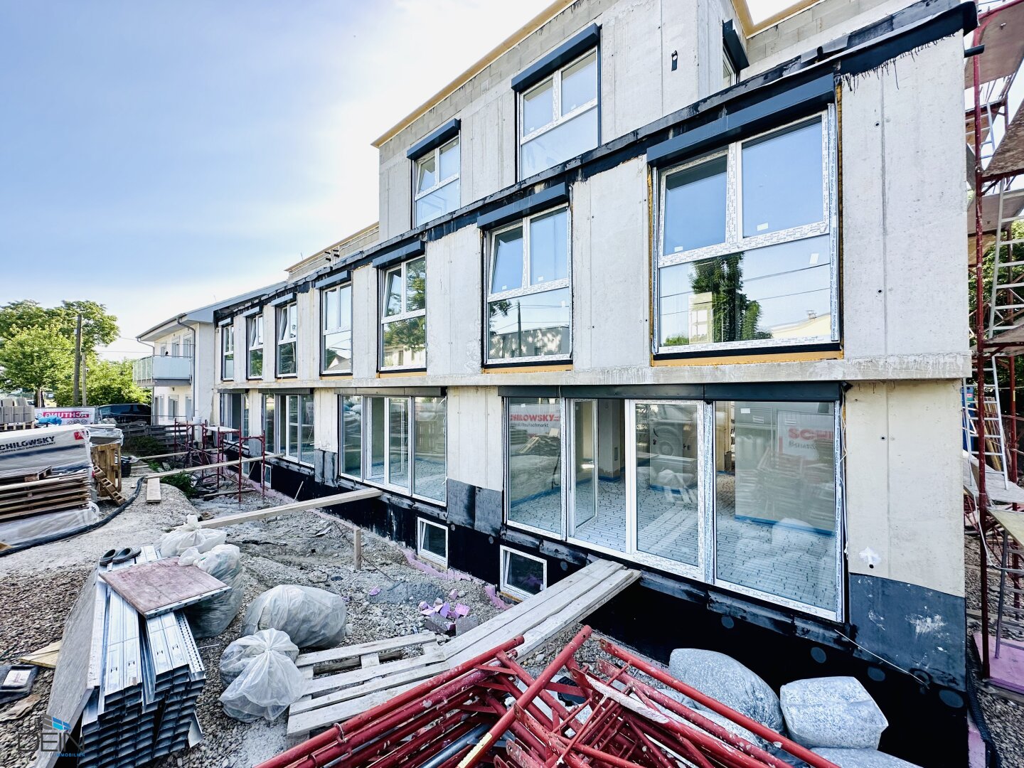 Reihenmittelhaus zum Kauf 599.000 € 5 Zimmer 105,3 m²<br/>Wohnfläche 31.12.2024<br/>Verfügbarkeit Wien 1220