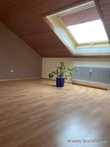 Wohnung zum Kauf 289.000 € 4 Zimmer 88 m² 3. Geschoss Burghausen Burghausen 84489