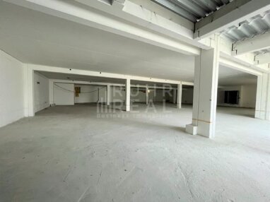 Lagerhalle zur Miete 1.300 m² Lagerfläche teilbar ab 1.300 m² Tiefenbroich Ratingen 40880