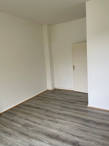 Wohnung zur Miete 395 € 2 Zimmer 41,5 m² frei ab sofort Harrisleer Str. 27 Neustadt - Nord Flensburg 24939