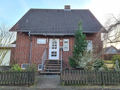 Einfamilienhaus zum Kauf 366.000 € 6 Zimmer 140 m² 887 m² Grundstück Rötgesbüttel 38531