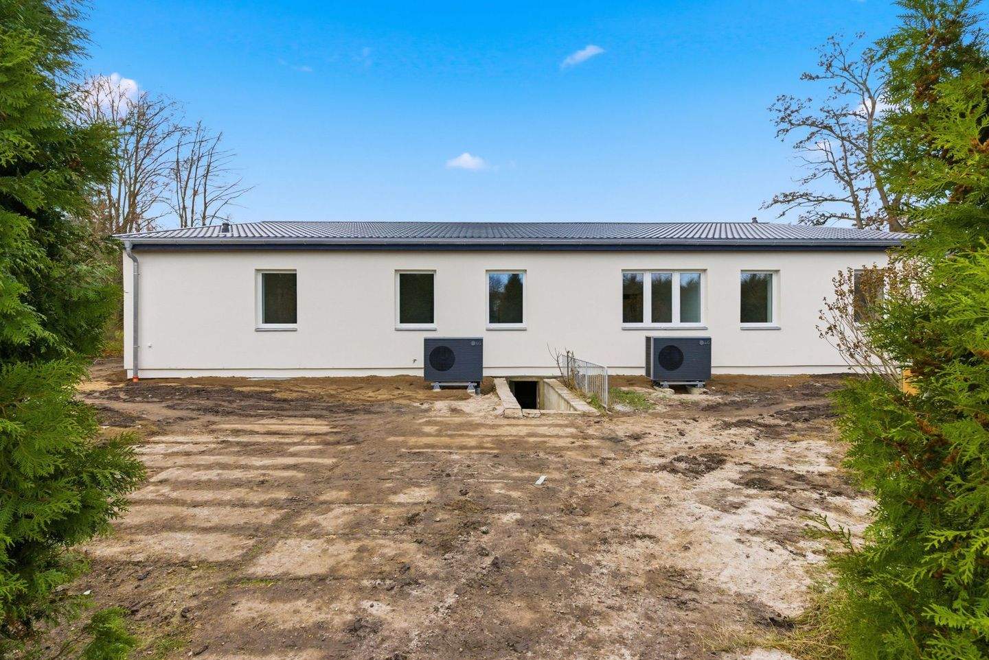 Immobilie in Böhlen - Borna - Energieeffizienter Bungalow mit 5-Zimmern und ca. 143 m² Wohnfläche - Bild 0