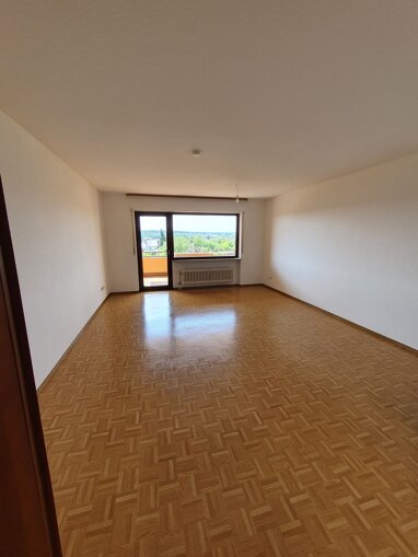 Wohnung zur Miete 1.000 € 4 Zimmer 95 m² frei ab sofort Kieferndorferweg Höchstadt Höchstadt a.d.Aisch 91315