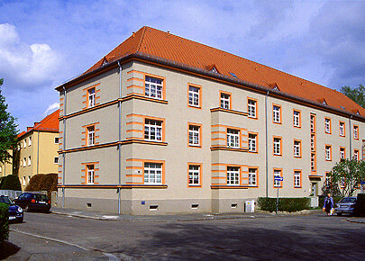 Wohnung zur Miete 528 € 3 Zimmer 67,7 m²<br/>Wohnfläche 1. Stock<br/>Geschoss 01.09.2024<br/>Verfügbarkeit Heckenweg 16 Leuben (Kleinzschachwitzer Str.) Dresden 01257