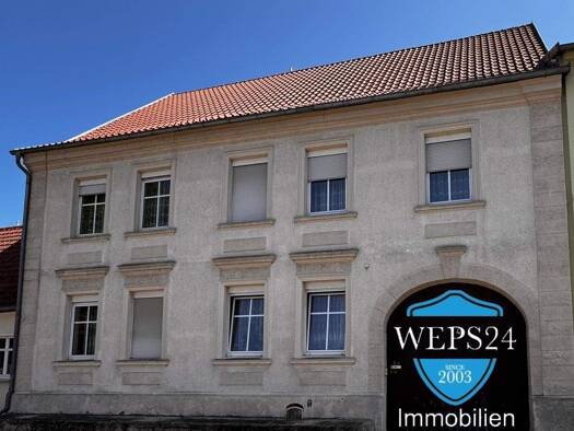 Reihenhaus zum Kauf als Kapitalanlage geeignet 159.000 € 6 Zimmer 209 m² 1.280 m² Grundstück Breite Straße 41 Arneburg 39596