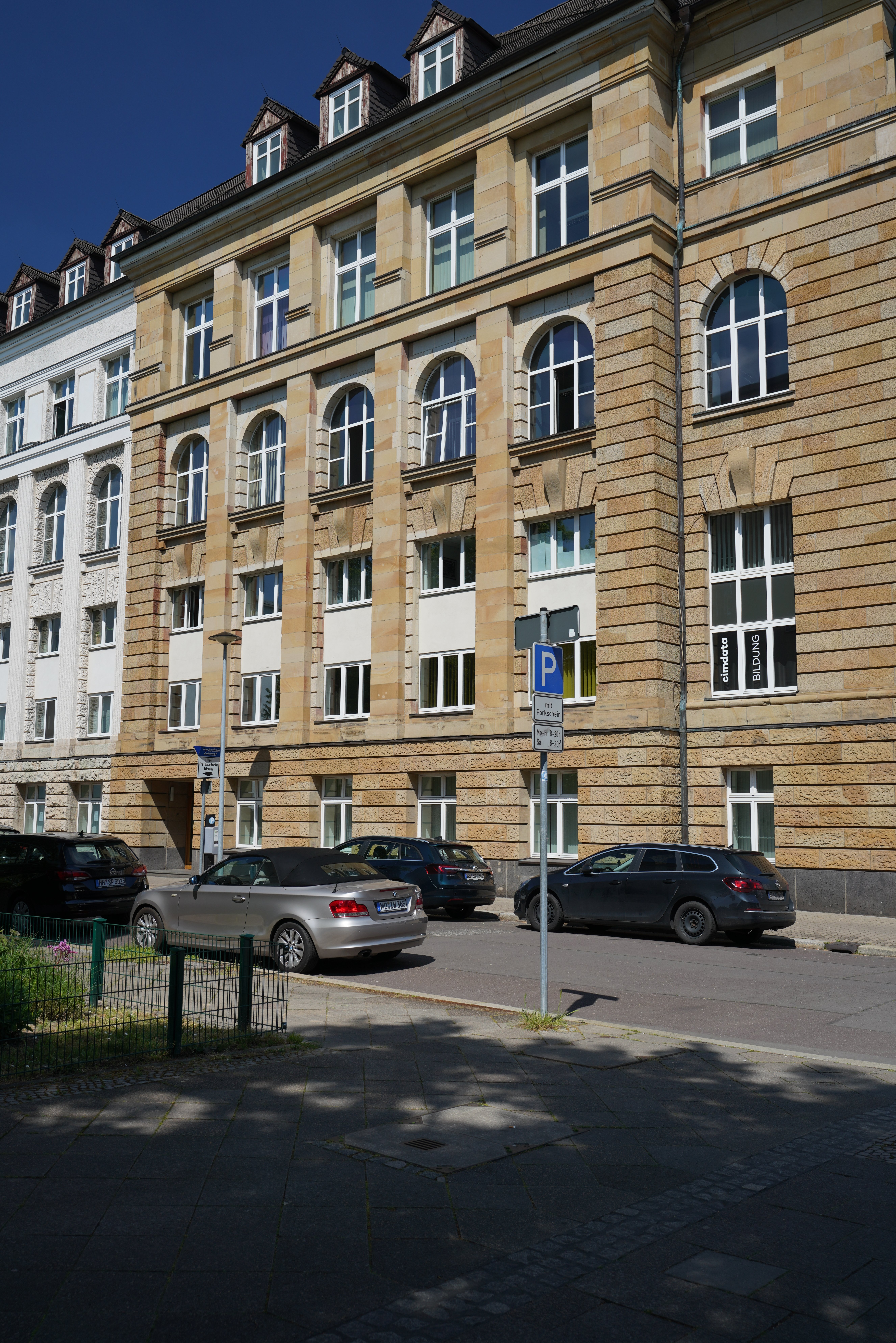 Bürofläche zur Miete Provisionsfrei 2.200 € 275 m²<br/>Bürofläche Franckestraße 1 Bahnhofsviertel Magdeburg 39104