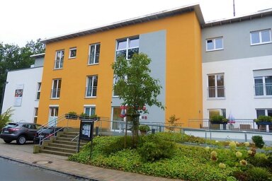 Wohnung zur Miete 590 € 2 Zimmer 62,4 m² 3. Geschoss frei ab sofort Creußen Creußen 95473