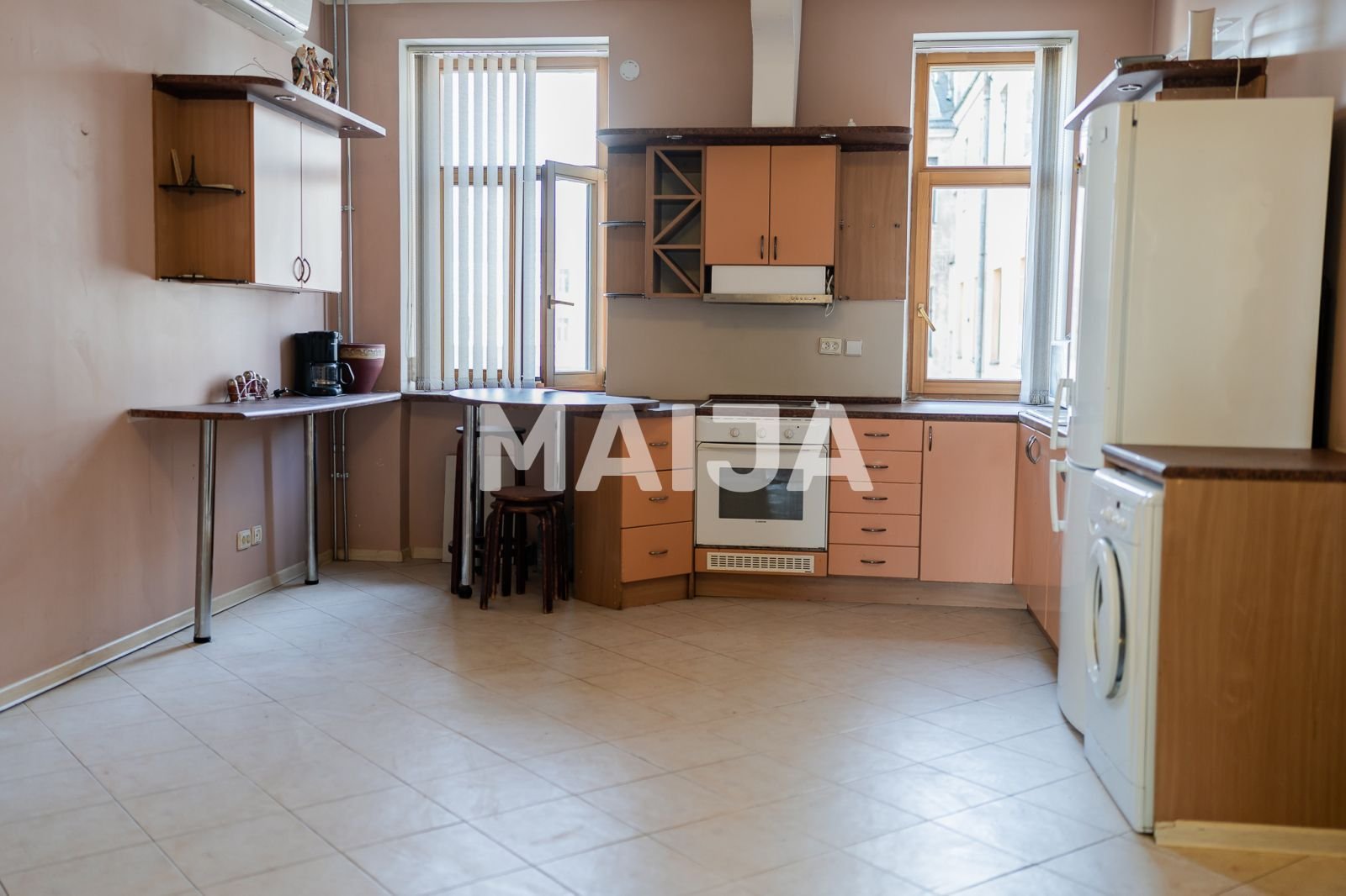 Studio zum Kauf 154.000 € 3 Zimmer 64 m²<br/>Wohnfläche 5.<br/>Geschoss Brivibas 39A Riga 1010