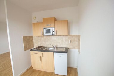 Wohnung zur Miete 275 € 1 Zimmer 30,7 m² 3. Geschoss Waldmeisterstr. 19 Heide-Nord / Blumenau Halle (Saale) 06120