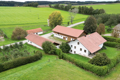 Bauernhaus zur Miete 1.800 € 9 Zimmer 241 m² 5.633 m² Grundstück Michlbach Bodenkirchen 84155