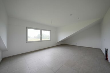 Wohnung zur Miete 820 € 2 Zimmer 68 m² 2. Geschoss Porselen / Horth Heinsberg 52525