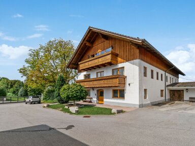 Haus zum Kauf 1.620.000 € 386 m² 1.597 m² Grundstück Küham Heldenstein 84431