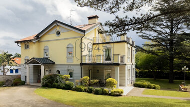Villa zum Kauf 6 Zimmer 480 m² 1.700 m² Grundstück Trieste 34151