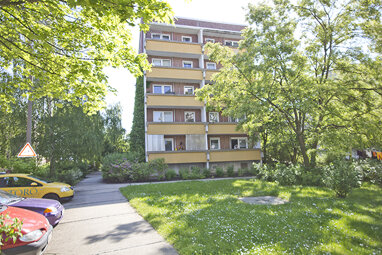 Wohnung zur Miete 398 € 3 Zimmer 68,6 m² 4. Geschoss Hans-Dittmar-Str. 15 Ortslage Trotha Halle (Saale) 06118