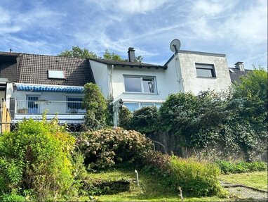 Doppelhaushälfte zum Kauf 270.000 € 6 Zimmer 165 m² 740 m² Grundstück Buckesfeld / Othlinghausen Lüdenscheid 58509