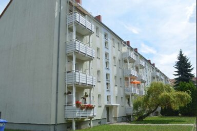 Wohnung zur Miete 292 € 2 Zimmer 50,3 m² 3. Geschoss frei ab sofort J.-R.-Becher-Straße 30 Nordostring Bautzen 02625