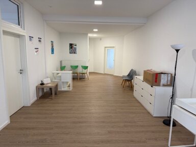 Bürofläche zur Miete provisionsfrei 900 € 3 Zimmer 110 m² Bürofläche Schweinfurter Str. 22 Stadtschwarzach Schwarzach am Main 97359