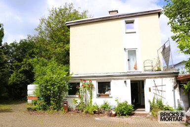 Einfamilienhaus zum Kauf 209.000 € 5 Zimmer 250 m² 814 m² Grundstück Kleinschirma Oberschöna / Kleinschirma 09600