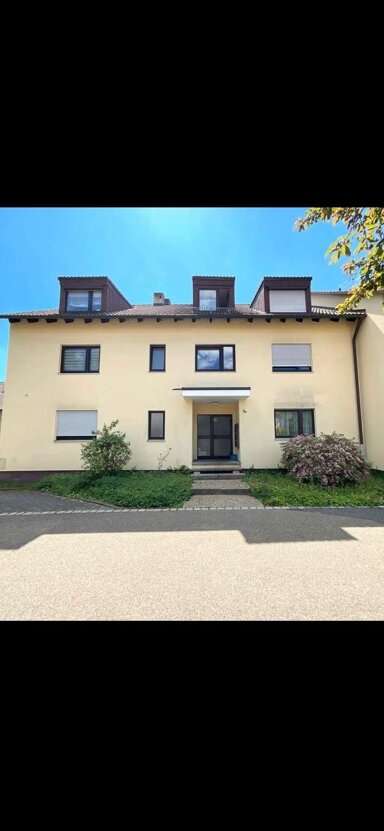 Wohnung zur Miete 800 € 2 Zimmer 70 m² 2. Geschoss frei ab sofort Bergstraße Penzendorf Schwabach 91126