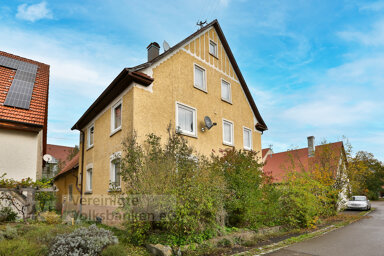 Haus zum Kauf 334.000 € 9 Zimmer 161,4 m² 332 m² Grundstück Ödenwaldstetten Hohenstein / Ödenwaldstetten 72531