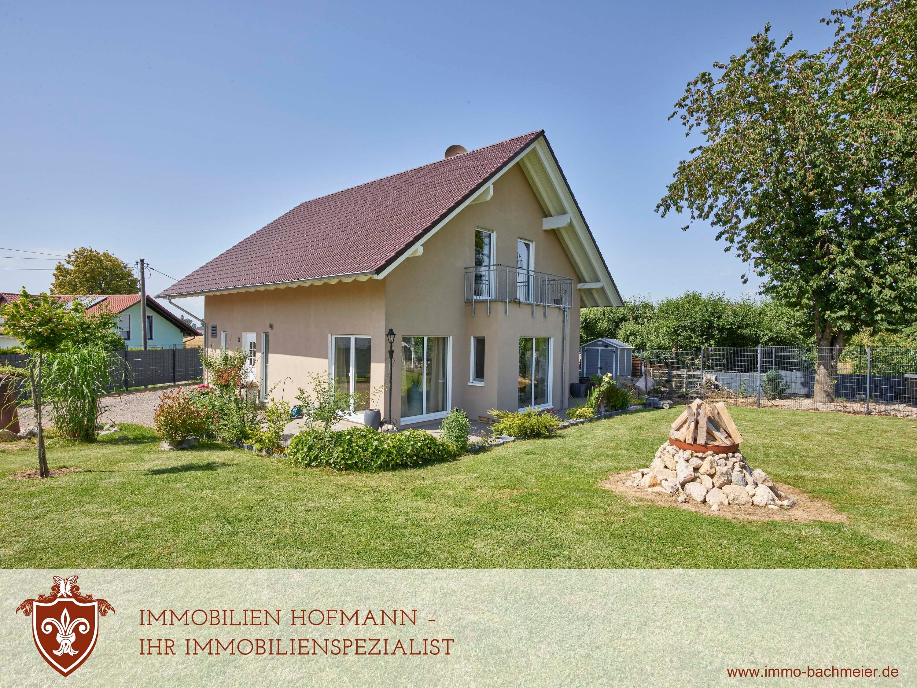 Einfamilienhaus zum Kauf 555.000 € 4 Zimmer 178 m²<br/>Wohnfläche 948 m²<br/>Grundstück Lottokreut Bayerbach bei Ergoldsbach 84092