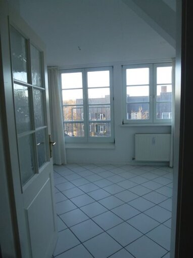 Wohnung zur Miete 510 € 1 Zimmer 32 m² 5. Geschoss Eppendorfer Landstraße Eppendorf Hamburg 20249