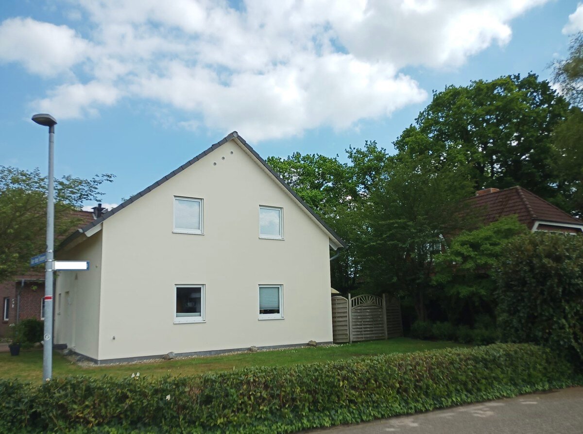 Einfamilienhaus zum Kauf 349.000 € 4 Zimmer 115 m²<br/>Wohnfläche 381 m²<br/>Grundstück Ohrwege Bad Zwischenahn 26160