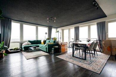 Wohnung zum Kauf 270.000 € 2 Zimmer 86 m² 16. Geschoss Weststadt Ulm 89077