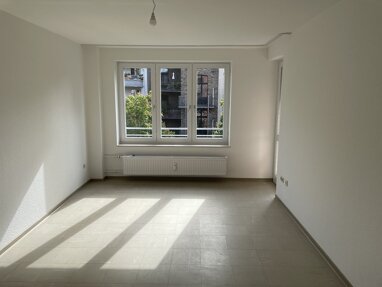 Wohnung zur Miete nur mit Wohnberechtigungsschein 350,20 € 2 Zimmer 58,6 m² 3. Geschoss Brabanter Str. 34 Neustadt - Nord Köln 50672